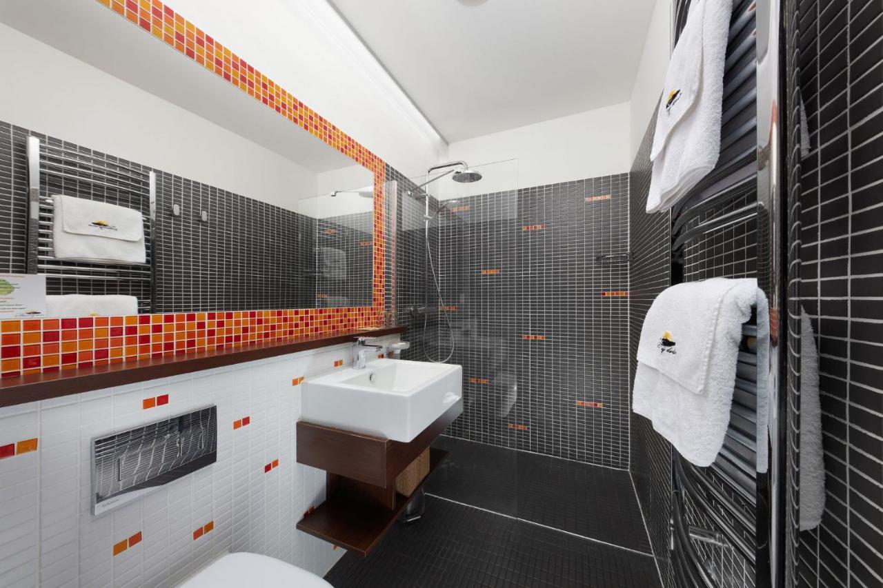 Hotel Slunny Dvur Jeseník Esterno foto