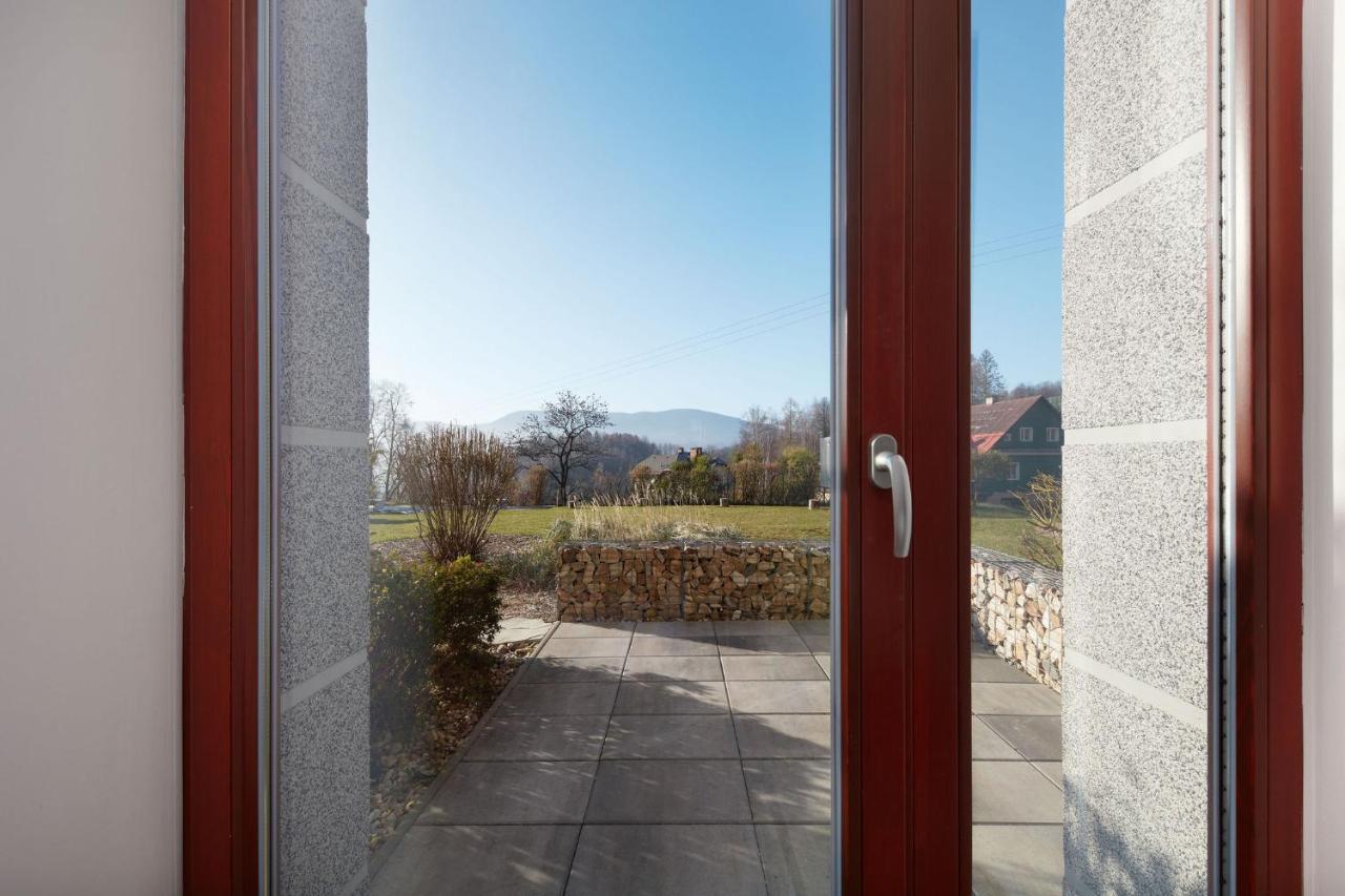 Hotel Slunny Dvur Jeseník Esterno foto