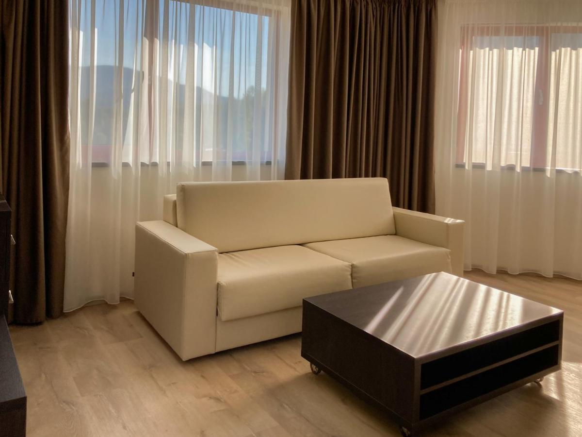 Hotel Slunny Dvur Jeseník Esterno foto